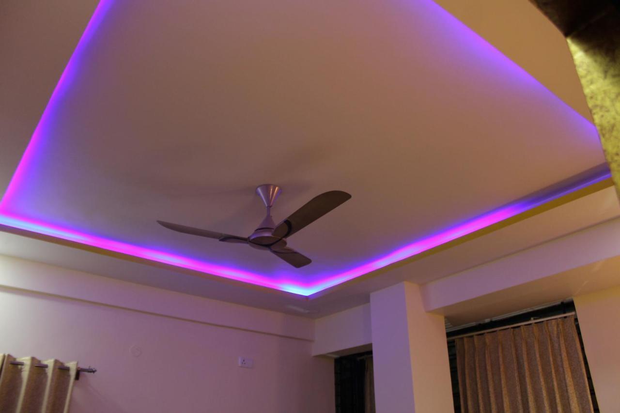 קאנאקאפורה Golden Pride Hotel מראה חיצוני תמונה